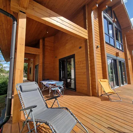 Edelweiss Normand Bed & Breakfast *